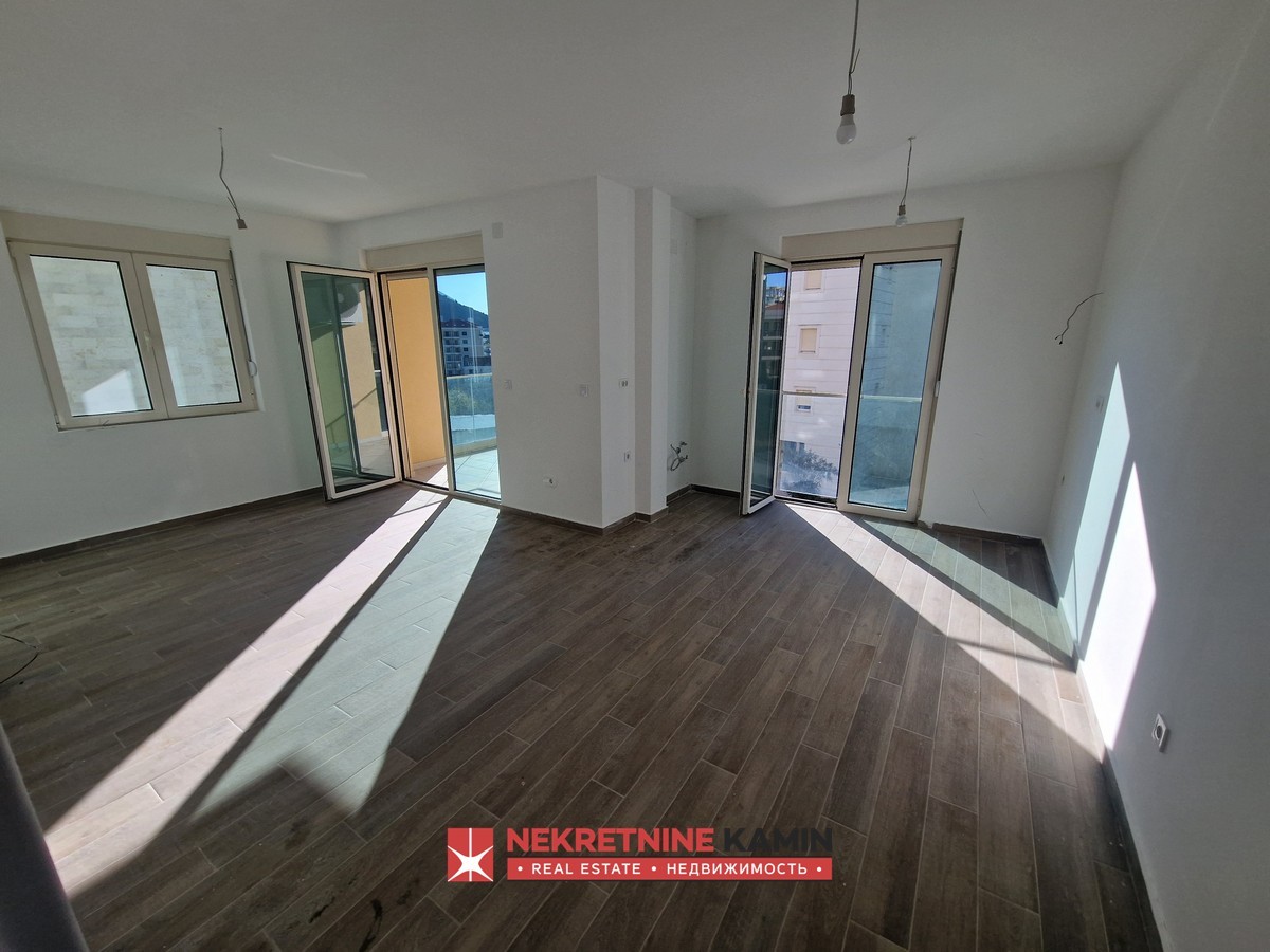 Never-Occupied Two-Bedroom Apartment in a New Build, 74 m², Bečići, Budva